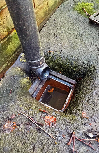 https://blockeddrainstapping.com.au/uploads/2025/07/hero-blocked-sewers-10934.jpg
