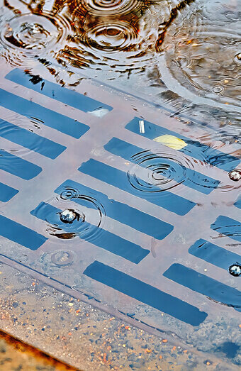 https://blockeddrainstapping.com.au/uploads/2025/07/stormwater-drains-58152.jpg